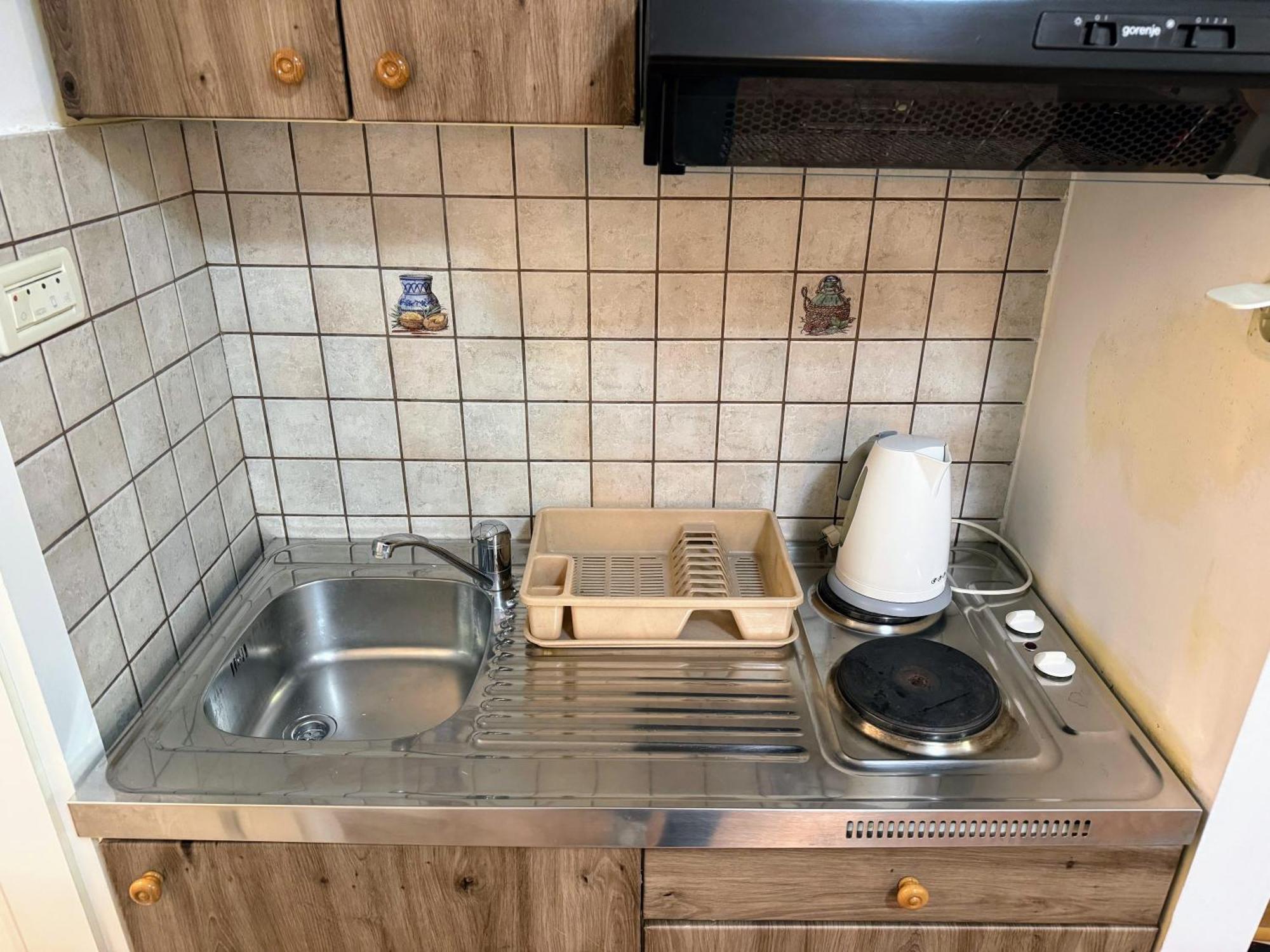 Grgur Studio Apartments Split Bagian luar foto